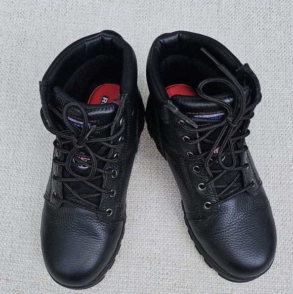 Sketchers Relaxed Fit Black Leather Workboots Size 9 - Picture 3 of 12
